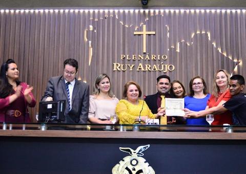 Aleam faz homenagem à Associação Pestalozzi pelos 40 anos no Amazonas