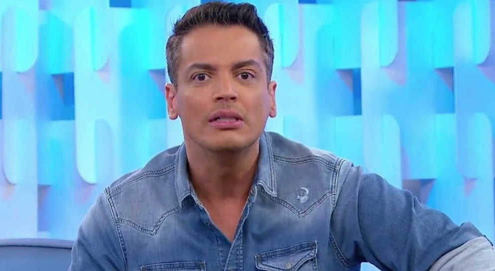 Leo Dias é suspenso do 'Fofocalizando', e faz desabafo revoltado na web