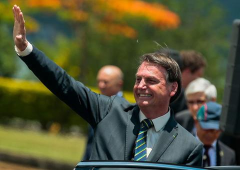 Bolsonaro se desfilia do PSL e assume presidência de novo partido na quinta-feira
