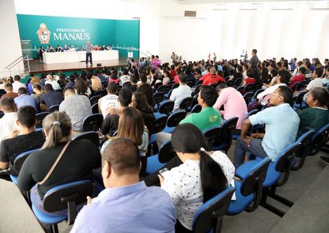 Mais de 900 alunos recebem certificados de cursos promovidos pela Prefeitura de Manaus