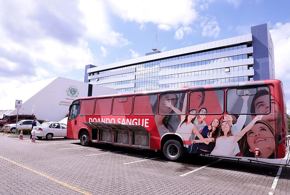 Assembleia promove coleta de sangue e embelezamento a doadores em Manaus 