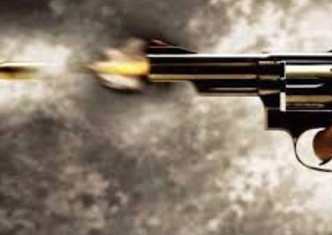 Em Manaus, jovem leva tiro no rosto em plena luz do dia em comunidade