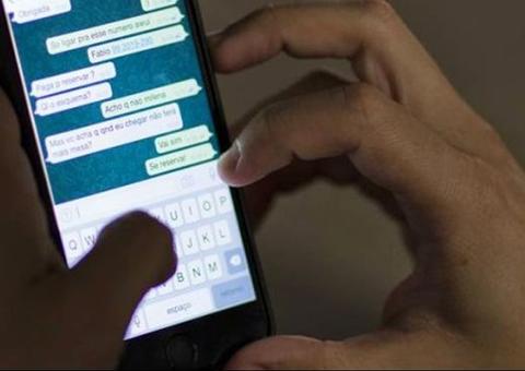 Após 'presentear' criança de 9 anos com celular, homem pede vídeo de partes íntimas
