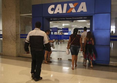 Caixa abre mais cedo na segunda-feira para saques do FGTS 