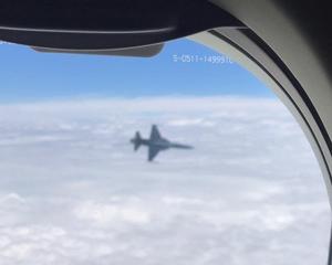 O CASO DA INTERCEPTAÇÃO DO AVIÃO DO FLAMENGO: Bolsonaro fez uso indevido de bem público para promoção pessoal