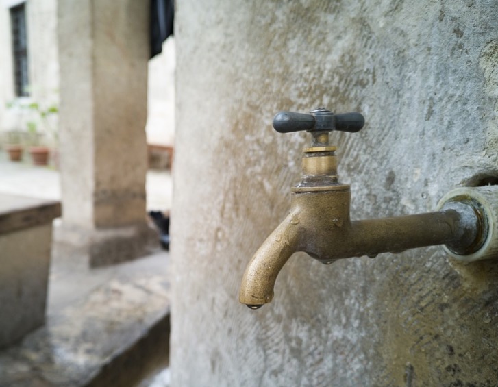 Manutenção de emergência pode deixar bairros de Manaus sem água nesta segunda