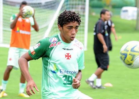 Com passagem pelo Vasco, atacante Misael reforça o Manaus FC em 2020