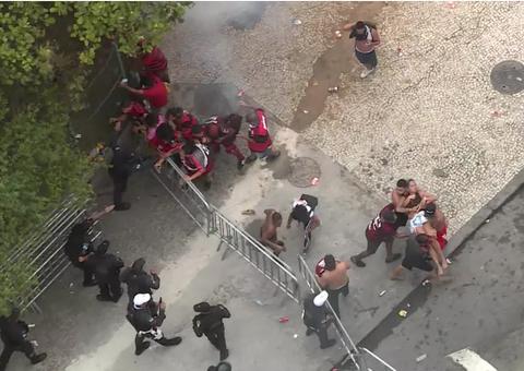 Após agressão a torcedores, PMs são investigados por abuso em festa do Flamengo