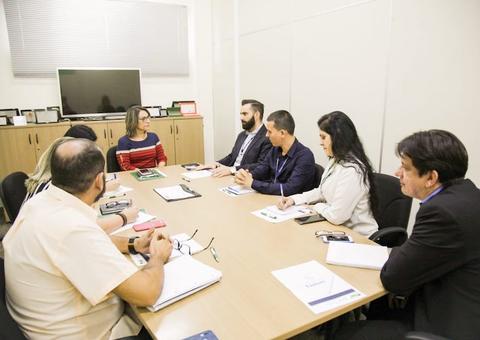 Parceria entre Fapeam e Imprensa Oficial deve trazer revista científica de volta