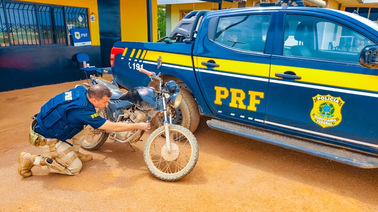 Homem é preso ao se flagrado sem CNH pilotando moto adulterada no Amazonas