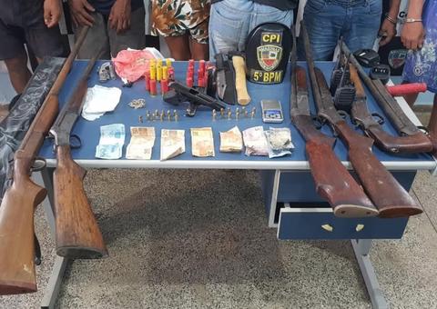 Com arsenal de armas, grupo é preso após confronto no Amazonas