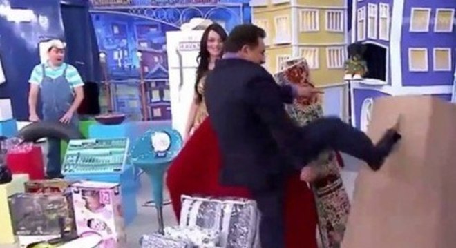 Milene Pavorô teve de ir à polícia após ser ‘chutada’ por Ratinho 