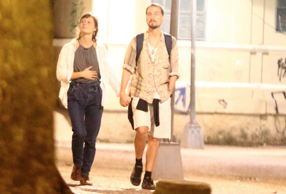 Ex de Camila Pitanga, Igor Angelkorte é clicado em passeio com namorada nova