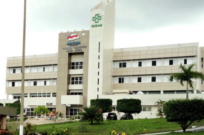 Adolescente de 14 anos e amigo são baleados por pistoleiros misteriosos em Manaus