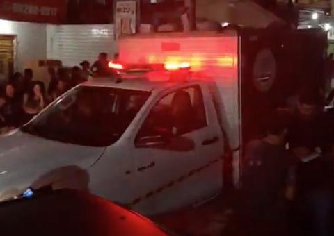 Jovem é brutalmente assassinado em rua de Manaus