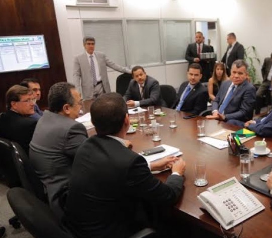 Orçamento do governo federal concede R$ 127 milhões para emendas de deputados do Amazonas