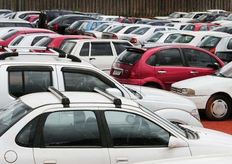 Proposta permite que carros apreendidos sejam usados pela polícia