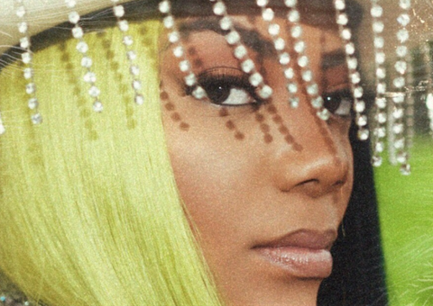 Após lançar ‘Verdinha’, Ludmilla comemora venda de remédios à base de maconha