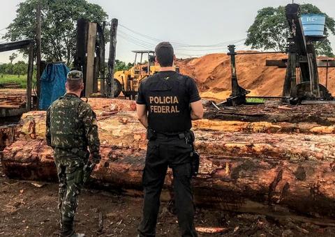 PF faz operação contra índios e madeireiros por extração ilegal