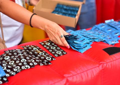 Campanha de combate à Aids distribui preservativos até dia 11 no Amazonas