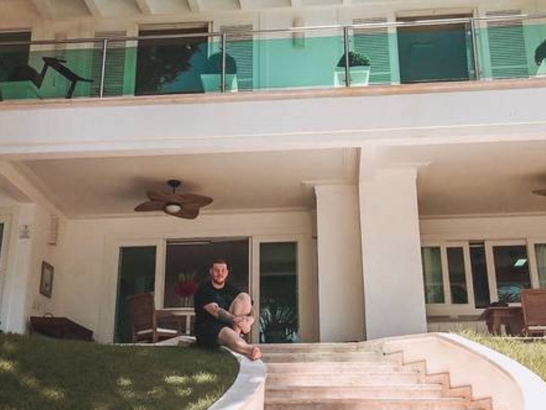 Ferrugem ostenta mansão de R$ 3 milhões no Rio; veja fotos 