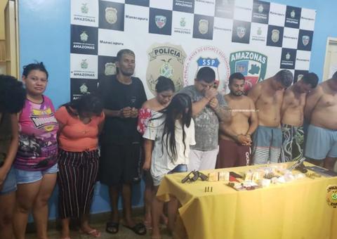 Com armas e drogas, 20 suspeitos de integrar facção são presos no Amazonas