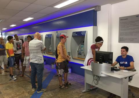 Nascidos em setembro e outubro sem conta na Caixa podem sacar FGTS