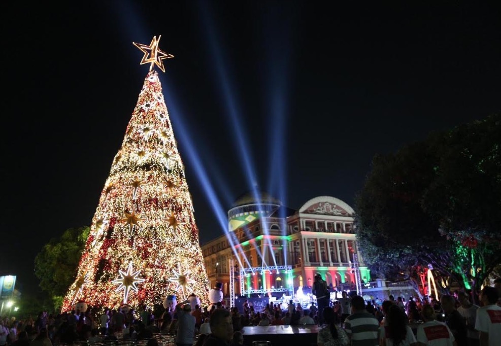 Programação especial de Natal no Largo São Sebastião começa nesta fim de semana