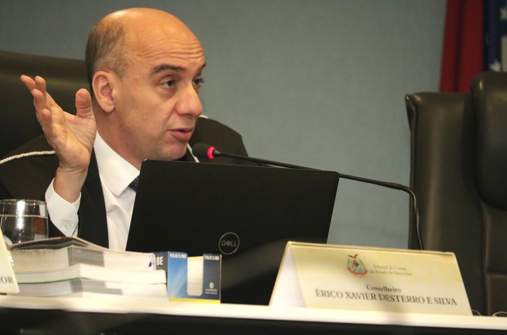 Ouvidor do TCE sugere que Lei para contratar temporários é ilegal no Amazonas