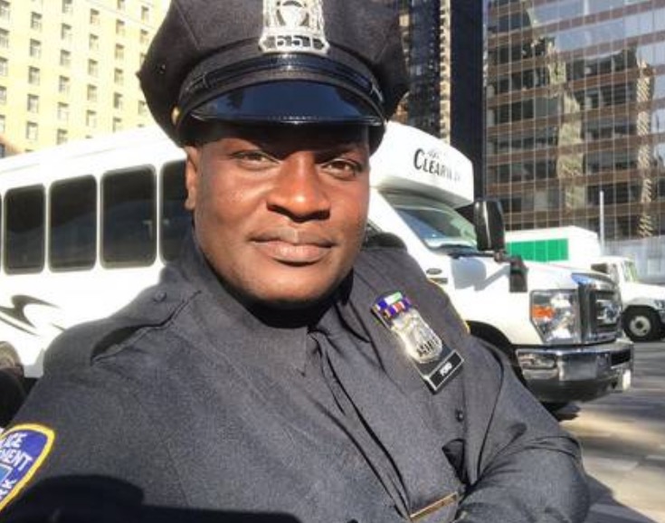 Jacaré, ex-dançarino do É o Tchan, reaparece vestido de policial no Canadá