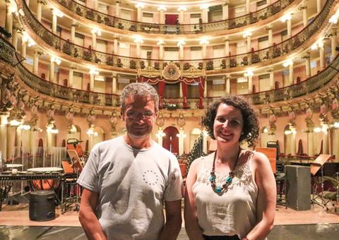 Karine Aguiar grava DVD Jungle Jazz no Teatro Amazonas