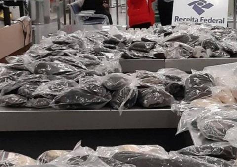 Receita apreende 95 kg de cabelo humano e sintético em aeroporto