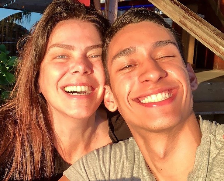 Gisele Fraga rebate críticas por namoro com modelo 30 anos mais novo