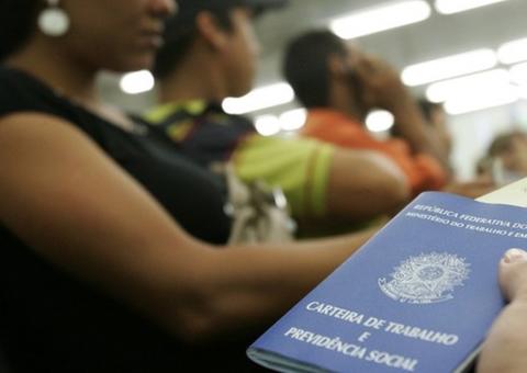 Prefeitura oferta 52 vagas de emprego nesta segunda-feira em Manaus