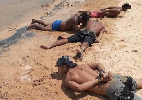 Quarteto é flagrado nu após suposto estupro coletivo em praia no Amazonas
