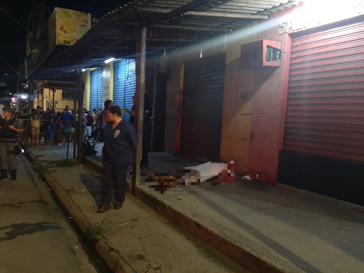 Borracheiro é assassinado a facada por suposto amigo em Manaus