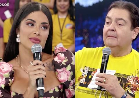Faustão pergunta de Aline Riscado ao vivo: ‘Tá namorando o Gabigol’