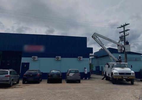 Frigorífico é flagrado furtando energia em Manaus 