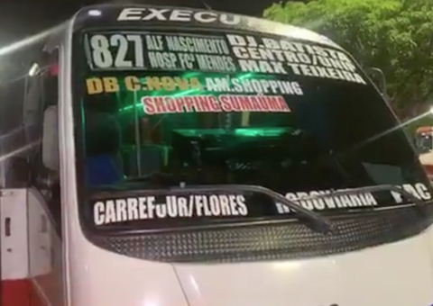 Assaltantes invadem e tocam terror em ônibus executivo em Manaus