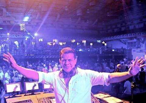 Flash Disco celebra o fim de ano com hits dos anos 70, 80 e 90