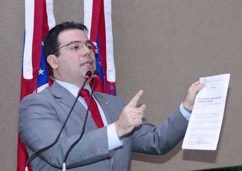 Juiz arquiva ação do governo do Amazonas contra deputado que acusa Estado de espionagem