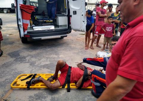 Morador de rua é atropelado enquanto dormia embaixo de caminhão em Manaus