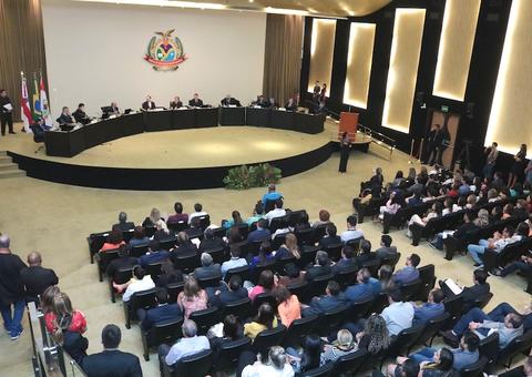 Yara Lins encerra gestão com balanço apresentado em vídeo no TCE Amazonas