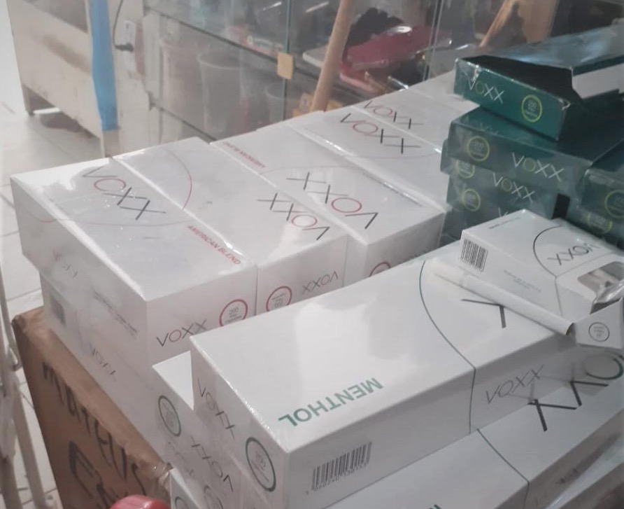 Procon apreende mais de 8 mil cigarros contrabandeados no Amazonas 