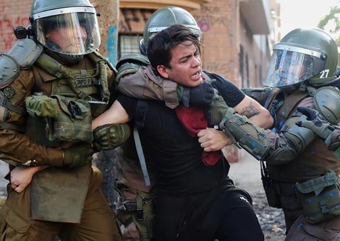 ONU denuncia tortura e violência sexual contra manifestantes no Chile