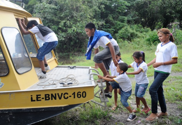 CCJ aprova proposta que permite matrícula escolar sem certidão de nascimento