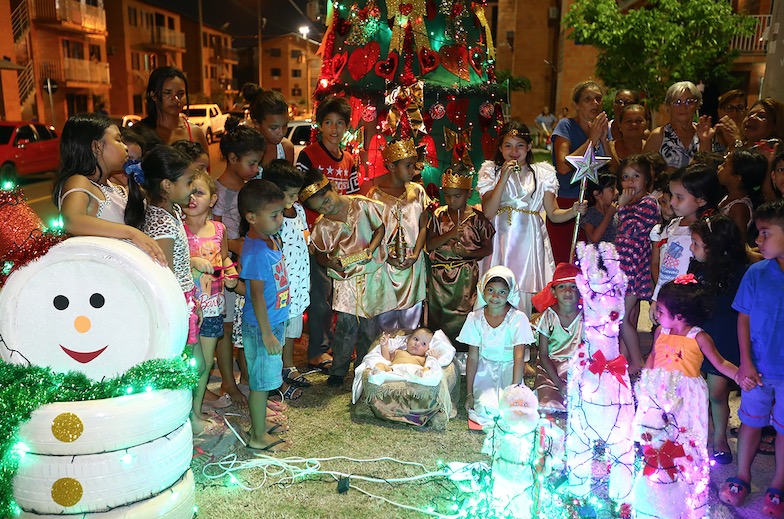 Moradores do Prosamim realizam programação natalina neste sábado