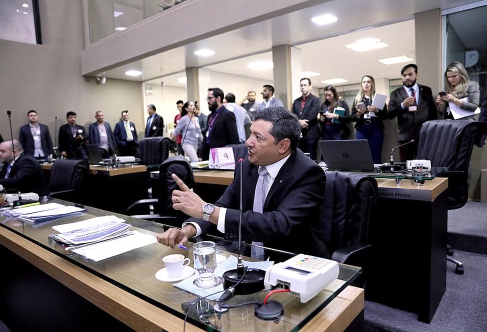 Deputado do Amazonas quer processar Porta dos Fundos por especial de natal na Netflix