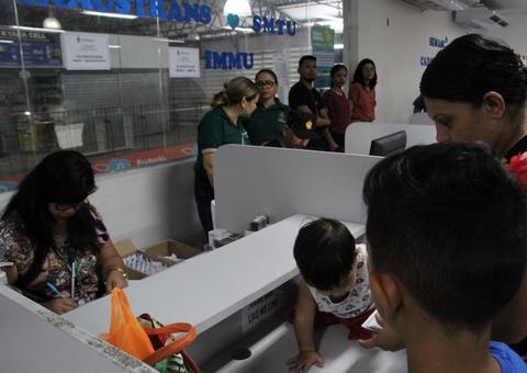 ‘Prefeitura+Presente’ leva serviços a mais de 2 mil pessoas em Manaus