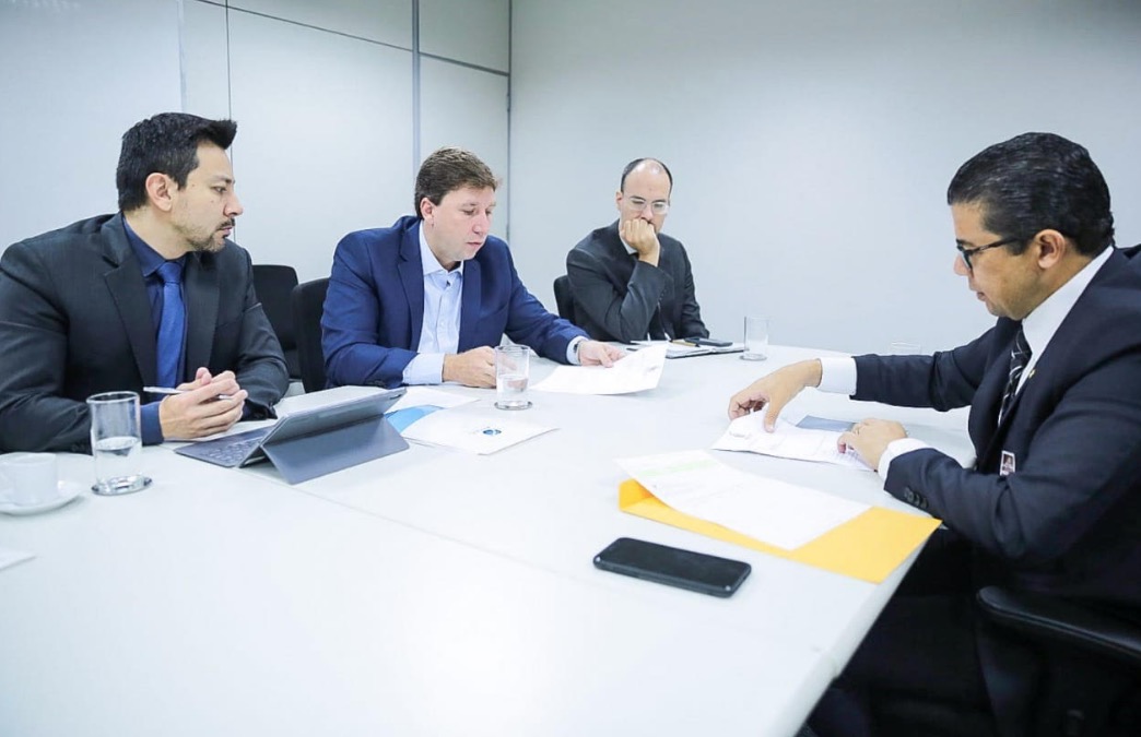 ‘Anac estuda abrir mercado aéreo no interior do Amazonas’, afirma deputado